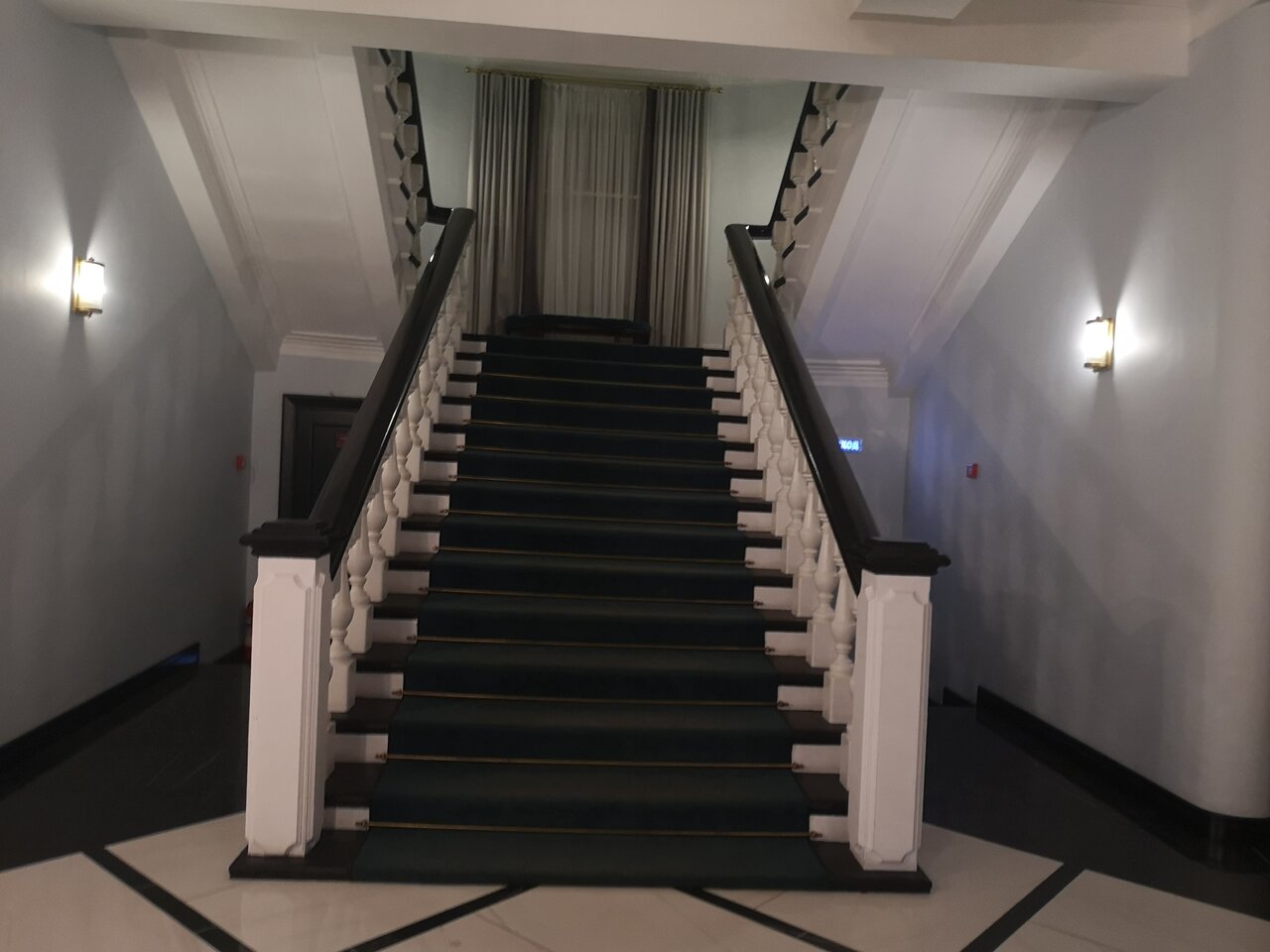 Гостиница Алтай Барнаул-241