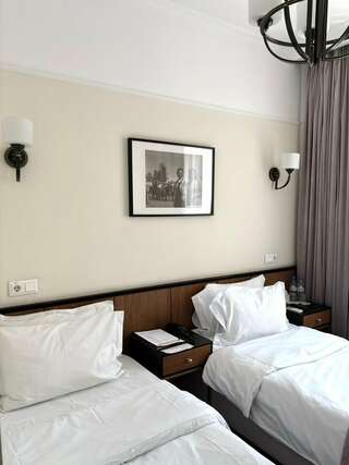 Гостиница Алтай Барнаул "Стандарт Двухместный" Twin-1