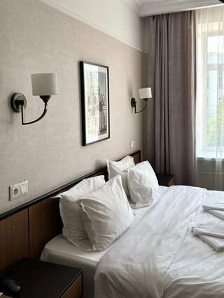 Гостиница Алтай Барнаул "Эконом" Double с удобствами на этаже-1